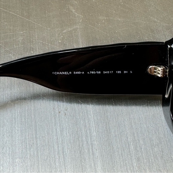 Chanel CH5483 CC Rectangle Sunglasses in Black - Picture 6 of 9